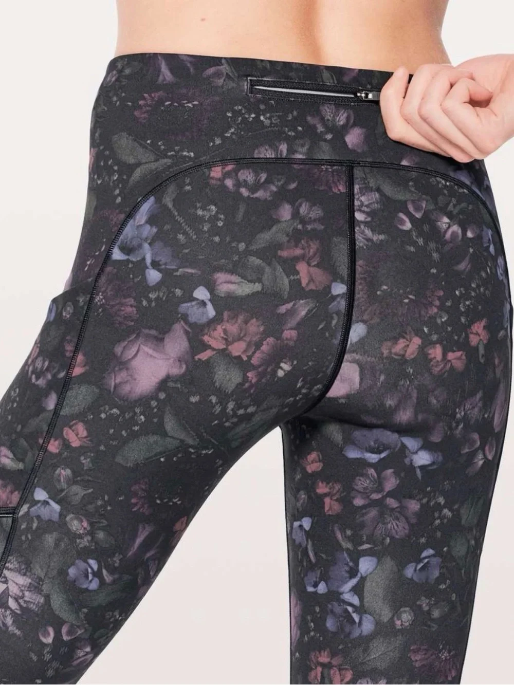 Lululemon Speed Up Crop (21